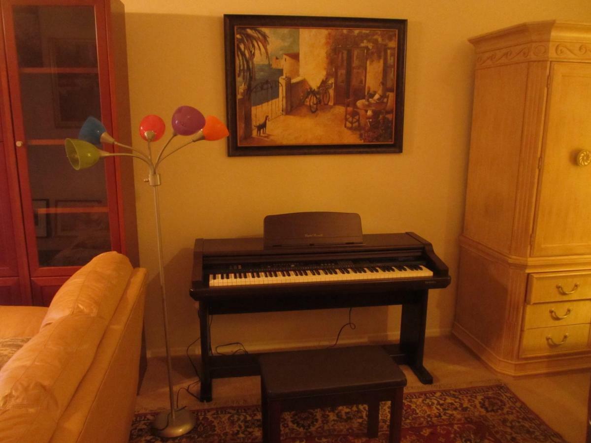 Art Gallery Vacation House Gilbert Esterno foto