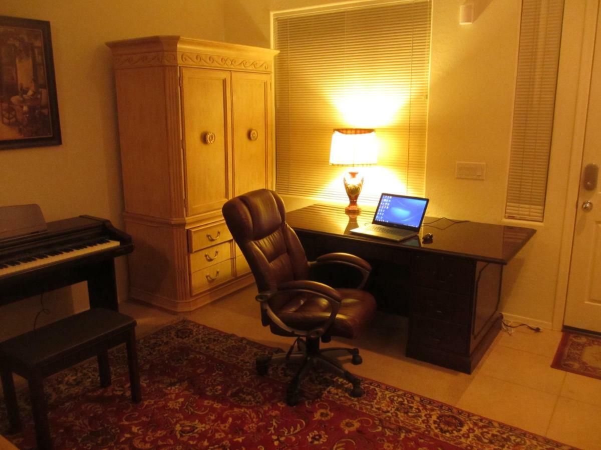Art Gallery Vacation House Gilbert Esterno foto