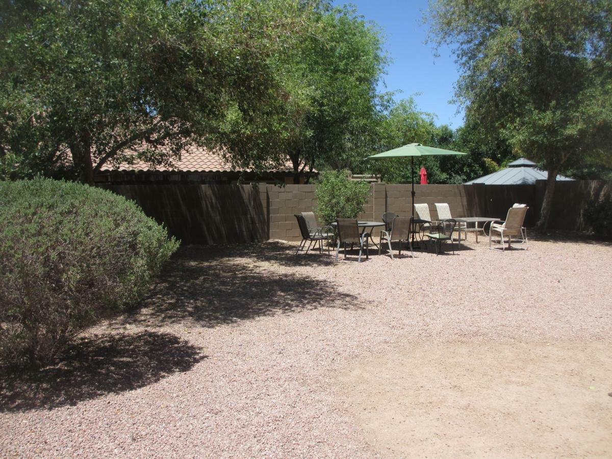 Art Gallery Vacation House Gilbert Esterno foto