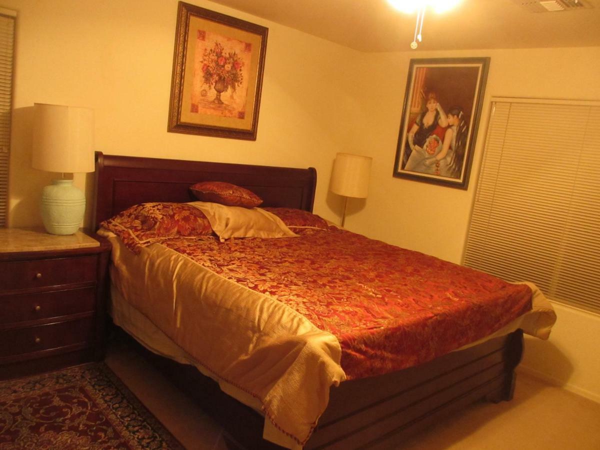 Art Gallery Vacation House Gilbert Esterno foto