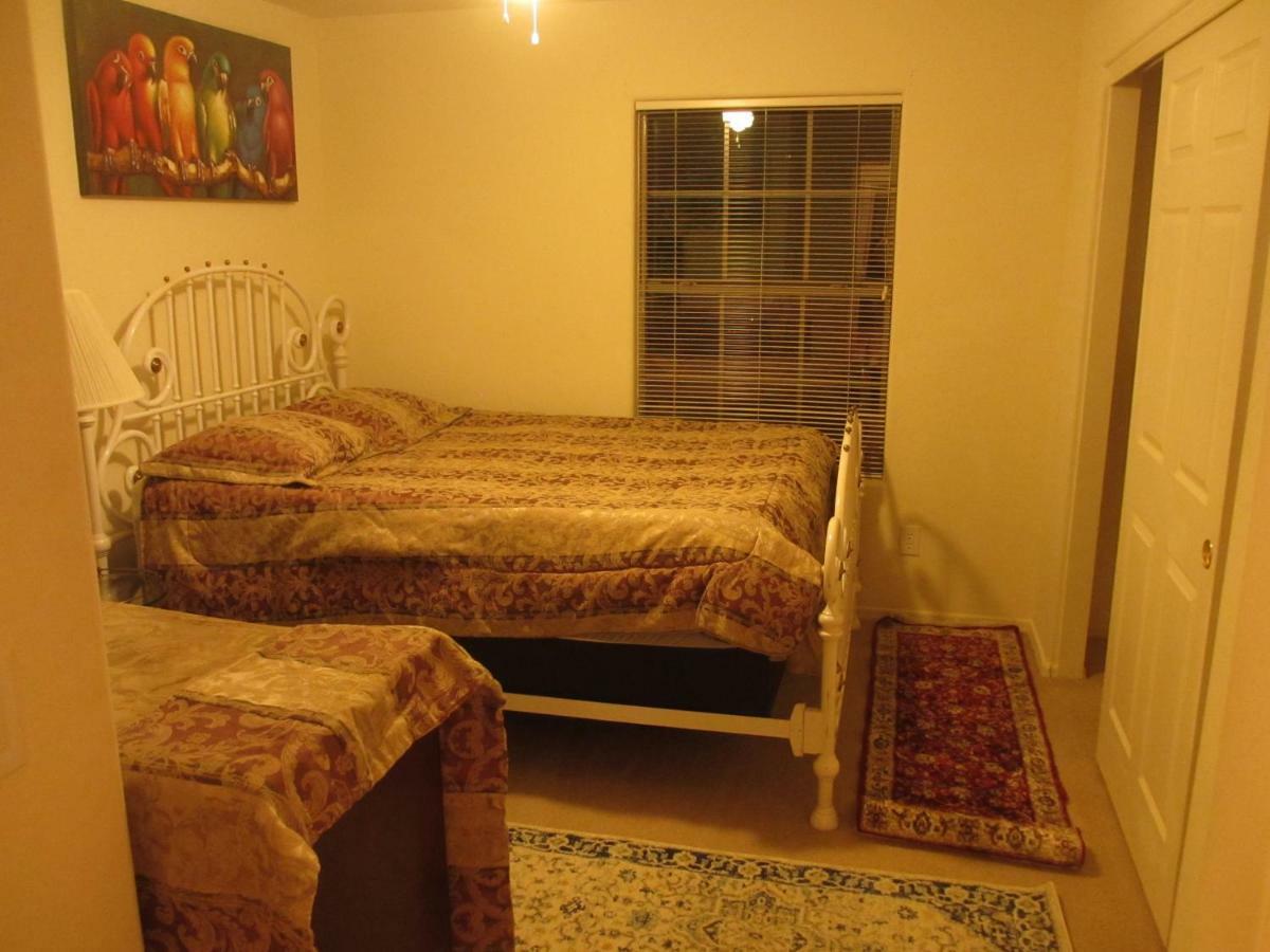 Art Gallery Vacation House Gilbert Esterno foto